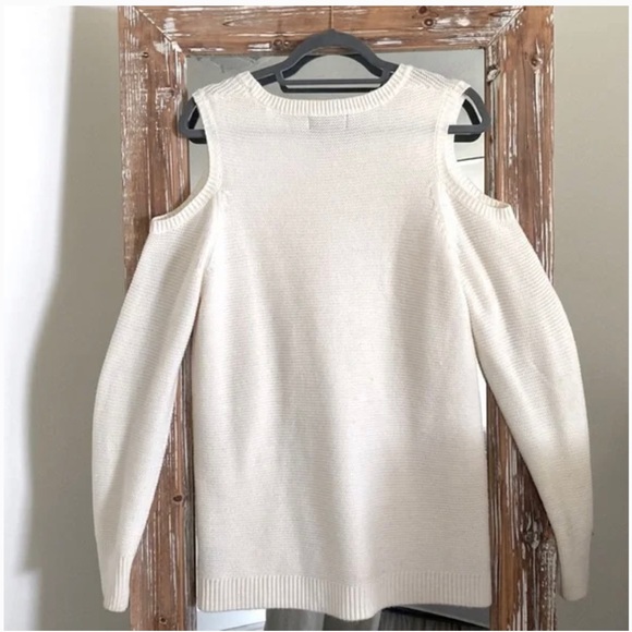 Cream Mossimo Open Shoulder Sweater - Picture 2 of 4